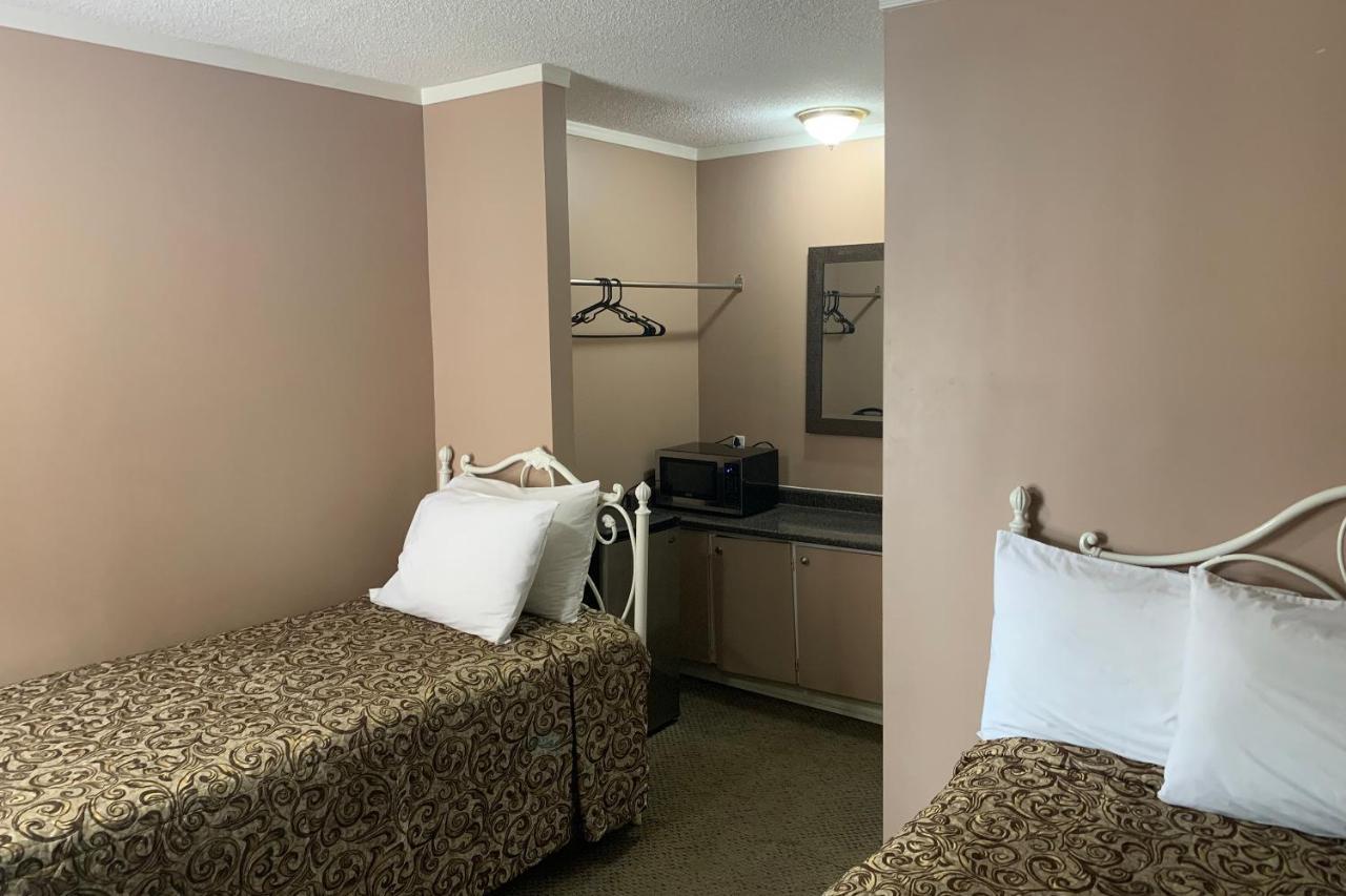 Lucien Motel Вітбі Екстер'єр фото